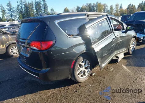 2017 Chrysler Pacifica Touring-L z USA, uszkodzony, nr VIN 2C4RC1BG1HR816344